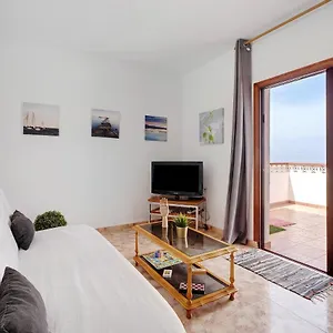 Apartamento Luisa 2 En, La Frontera